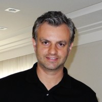 Renato P Moraes