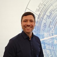 Dr. Tim Brückmann