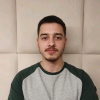 Auron Zhubi