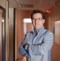 Stéphane Peyron