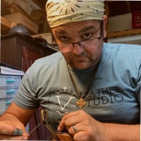 Frederic Vigne (he/him)