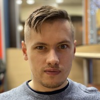 Михаил Попов