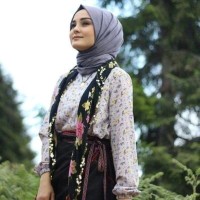Iman Bach
