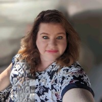 Colleen DeVries