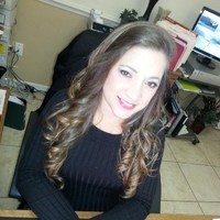Mirta Flores-Perez Community Manager
