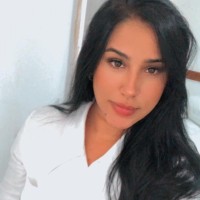 Camilla Menezes