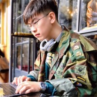 高圣男Chris朵夫