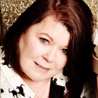 Susan Thomas MBE chartered MCIPD