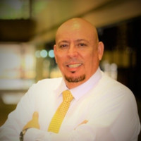 Robert Garcia