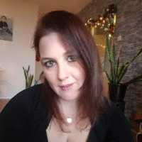 Joella Henken