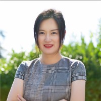 Selena Wang