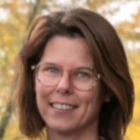 Linda Henst