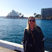 Lorna Stewart, Finstam
