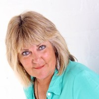 Cecilia Glover