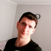Kamil Mikuła