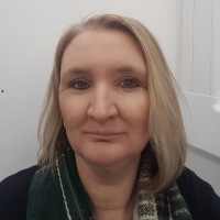Shelley Duns