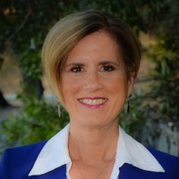 Ann Elias