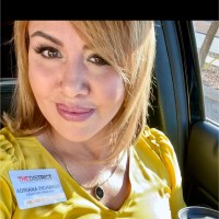 Adriana Hernández
