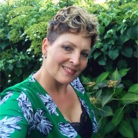 Rebecca Van Middendorp