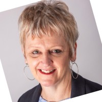 Linda Barron