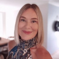 Tracey Thomas