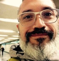 Efraín García Mora V.