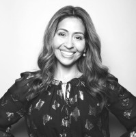 ROSEANN FERNANDEZ