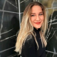 Özge Arat