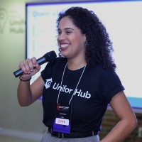 Anne Souza