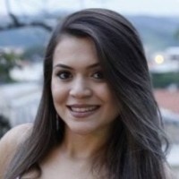 Thais Pereira