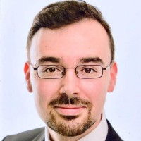 Dr. Aleks Arinchtein