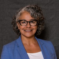 Claudia D'Esposito, Mba, Me