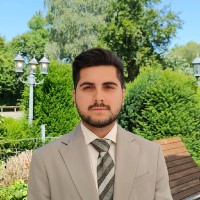 Saman Khayat