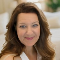 Carolyn Dillon