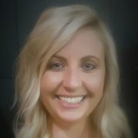 Lindsay Leavitt