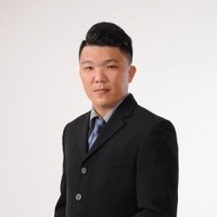 Andriy Leong