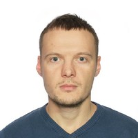 Артем Головач