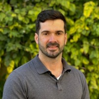 Christopher Holt