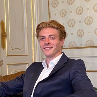 Lucas Van Riel
