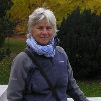 Sarah Watts
