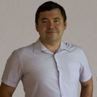 Андрей Шаров