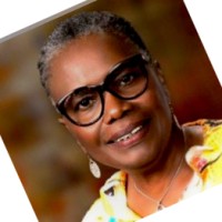 Linda Stuckey, MBA/MKG