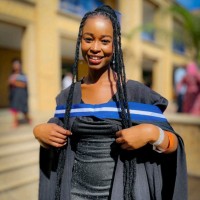 Amina Sithunzi