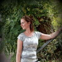 Annemieke Van Der Genugten