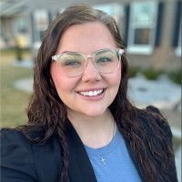 Kayla Hilpert, Rn