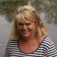 Elaine Davis