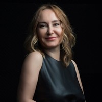 Hesna Tezcan