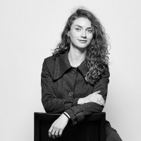 Leony Julia Schmidig