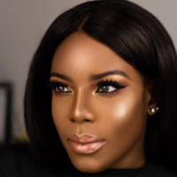 Vivian Okezie