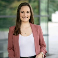 Julia Dietze